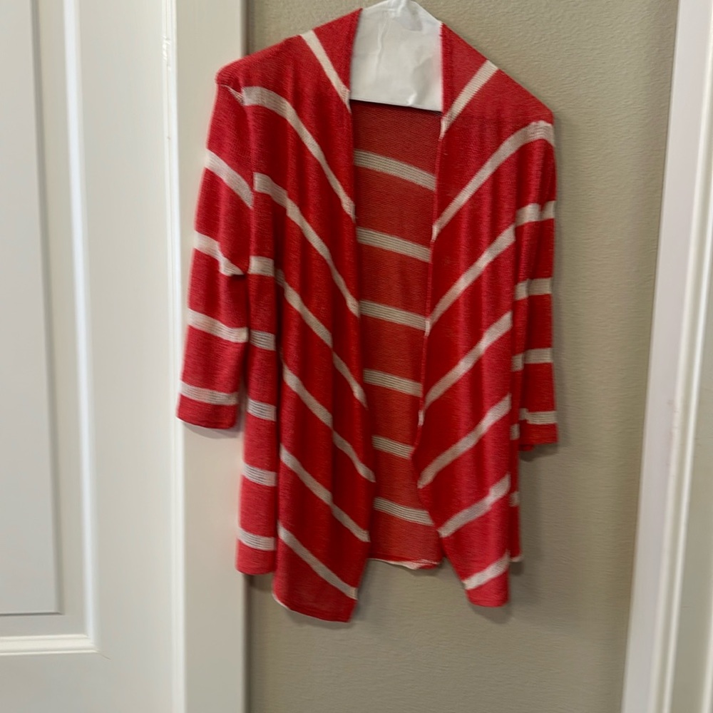 Light weight cardigan